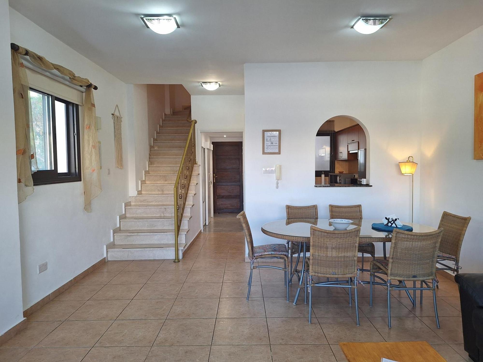 Pool Side 2 Bedroom Queens Gardens Complex Paphos Eksteriør bilde